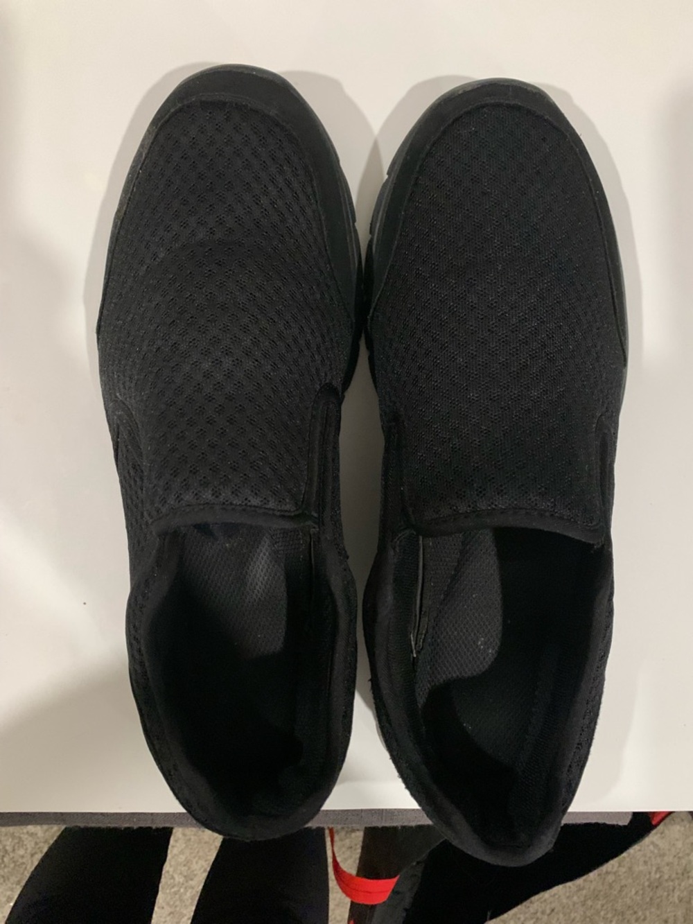 Men's Champion Slip-On Casual Mesh Sneakers - Black